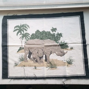 70er 80er Jahre Vintage Baumwollstoff mit Nashornmuster - Bild 1 von 6