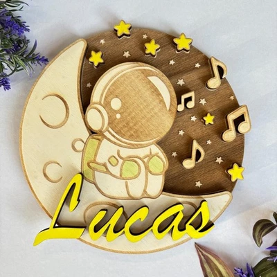 Letrero de madera para guardería de astronauta - Placa de habitación de bebé pintada a mano con temática de cantante Foto 1 de 4