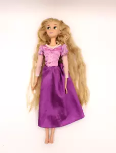 Disney Bambola Raperonzolo Canto 17" Capelli Biondi Lunghi - Foto 1 di 5
