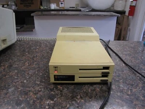 Rare Vintage Apricot F Series F2 Computer 512k RAM - Boots - Picture 1 of 9