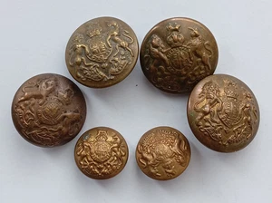 Vintage königliches Wappen Militär Knöpfe x 6. 24mm und 17mm. A1-62 - Bild 1 von 3