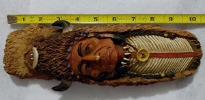 Indian Chief - Wall Plaque Hanging - Decor Headdress Sculpture Vintage 10.5 in - Picture 1 of 10