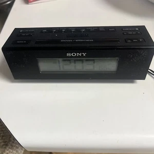 Sony Dream Machine Alarm Clock Radio ICF-C707 AM/FM W/NATURE SOUNDS Tested - Picture 1 of 8