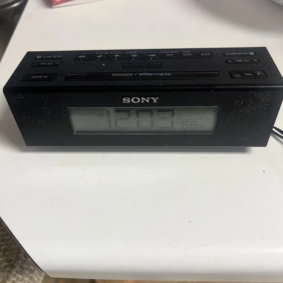 Sony Dream Machine Alarm Clock Radio ICF-C707 AM/FM W/NATURE SOUNDS Tested - Image 1 of 4