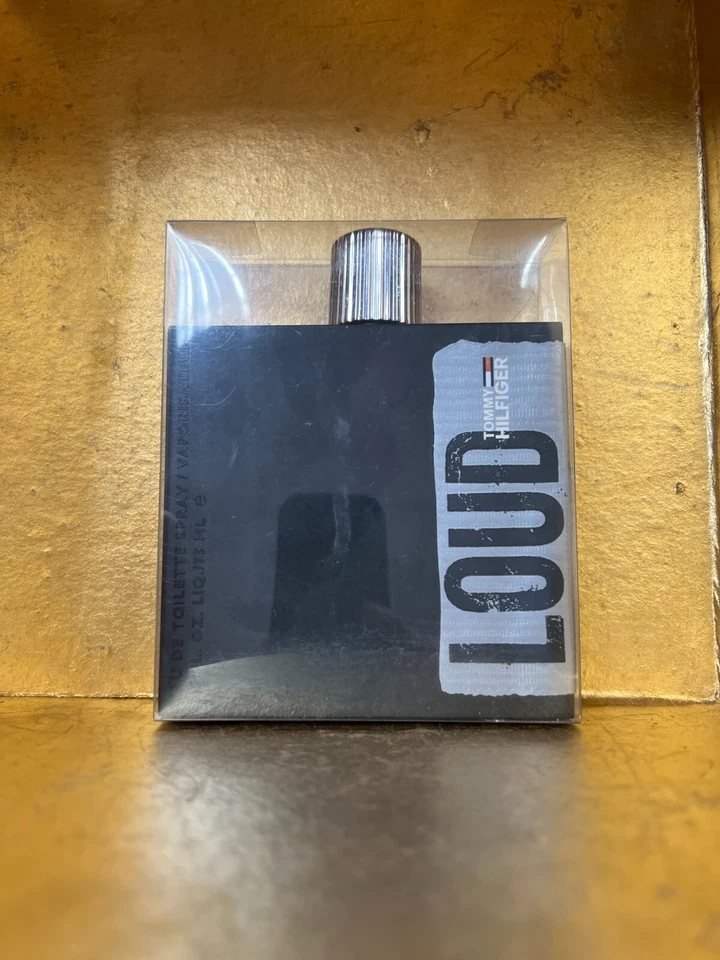 TOMMY HILFIGHER ГРОМКИЙ ДЛЯ МУЖЧИН 2,5 УНЦИЙ ТУАЛЕТНАЯ ВОДА СПРЕЙ НОВЫЙ В КОРОБКЕ - Изображение 1 из 1