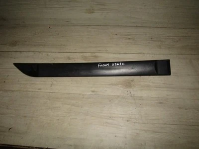 98abf25532aew moldura parachoques trasero derecho 98ab-f25532-ae DE121701-27 Foto 1 de 4