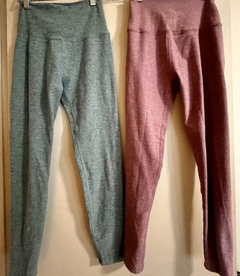 Beyond Yoga Spacedye Leggings Lote de 2 Talla Pequeña Atrapados en el Midi Spacedye Foto 1 de 4