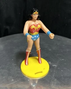 Wonder Woman action figure Robert Demars cupholder DC comics vintage 1985 cup - Picture 1 of 2