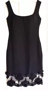 Tarik Ediz kleines schwarzes Kleid REGEN Cocktail kurze Hülle Rosette auf Saum 10 - Bild 1 von 7