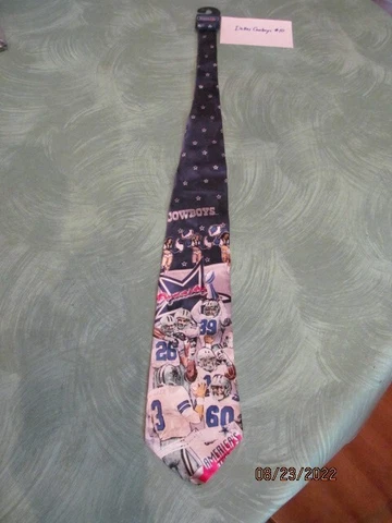 Vintage Dallas Cowboys America's Team NFL  58" necktie 100% Silk - Made in USA Cover