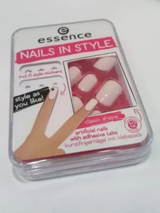 Essence Nails in Style The White It-Piece Kunstnägel inkl. Sticker - Bild 1 von 1