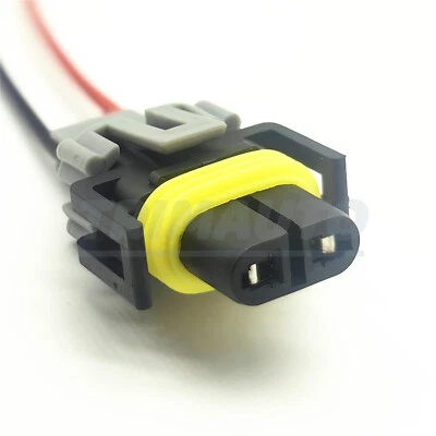 For 2004–2018 Volvo VHD Low Beam Headlights Connector Pigtail 82329124, 82329127 - Image 1 of 4