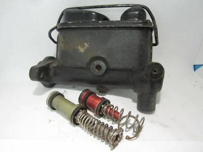 Cilindro maestro eléctrico 67-72 Ford Mustang Mercury Cougar 1 pulgada Bendix 2225751 Foto 1 de 4