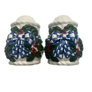 New CBK Ltd. Vintage White Basketweave Salt & Pepper Shakers Blue Bow & Holly - Picture 1 of 12