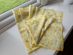 Vintage Cloth Napkin Set of 6 1970's Floral Pattern Yellow Orange 14" Square - Picture 1 of 11