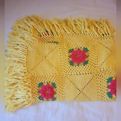Vintage Yellow Crochet Throw Blanket with 3D Floral Design - Image 1 of 4