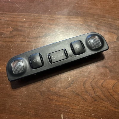 Luz de lectura interior domo MK1 Audi TT Roadster OEM 2000-2006 Foto 1 de 2