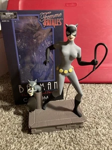 Batman The Animated Series Catwoman Statue - Femme Fatales - New Condition - Picture 1 of 16