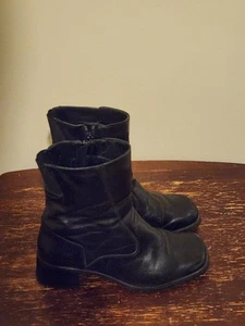 Santana Canada Damengröße 8/US schwarze Leder-Stiefelette mit Reißverschluss - Bild 1 von 7