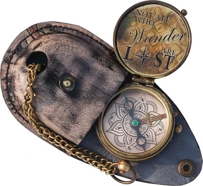 J.R.R. Brújula de trabajo grabada poema de Tolkien - regalo de aniversario y cumpleaños para Foto 1 de 4