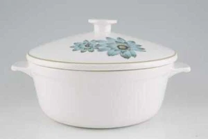 Noritake - Day Dream - Casserole Dish + Lid - 195934Y - Picture 1 of 1