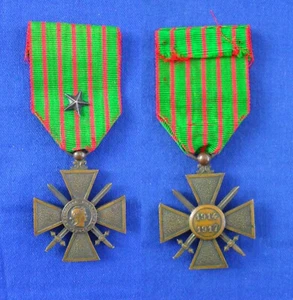 French WWI Croix de Guerre 1914-1917 with citation star FREEPOST - Picture 1 of 3