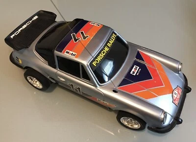 Porsche 911 RC 1:18 Nikko Vintage 80er - Bild 1 von 4