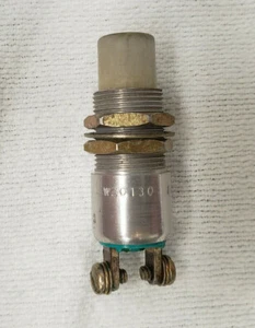 Eaton Airspace Momentary Push Button Switch P/N W20130 - Picture 1 of 3