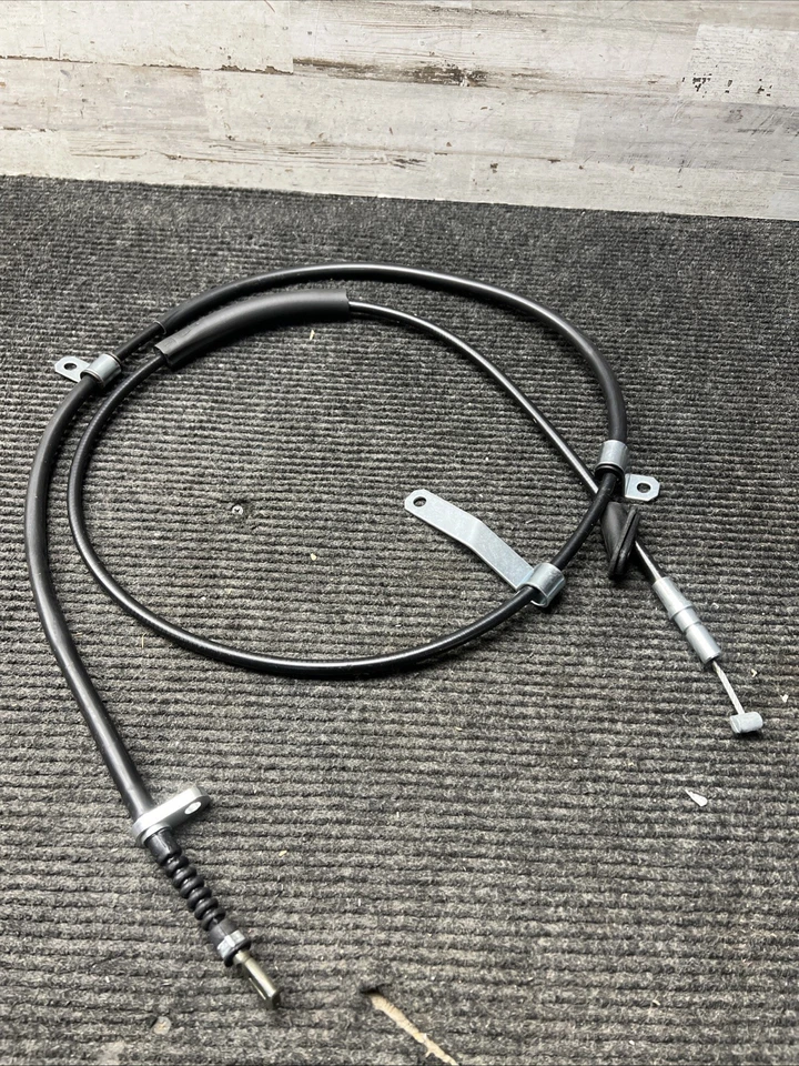 Cable de freno de estacionamiento trasero izquierdo TRQ para Honda Accord BKA27702 2008-2013 Foto 1 de 4