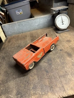 Vintage Nylint U-Haul Rental Trailers Pickup Truck Pressed Steel Toy Parts USA - Image 1 of 4