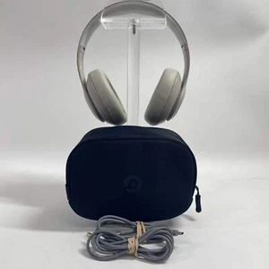 Beats Studio Pro Wireless Over-Ear Bluetooth Headphones Black A2924 - Picture 1 of 5
