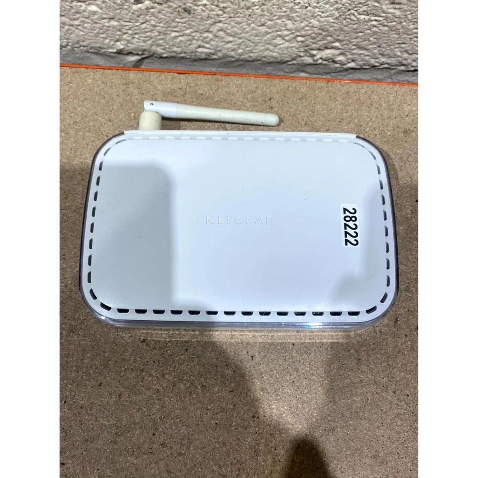 Netgear DG834GSP V3 Modem Router White Wireless-G ADSL2+ 54-Mbps 4x-LAN Ports - Image 1 of 4