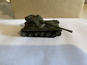 Dinky toy char AMX 80C