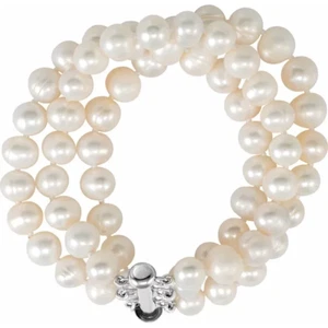 Cultured Freshwater Pearl Bracelet Triple Strand 7.25 inch 8-9mm (Bleached) - Picture 1 of 2