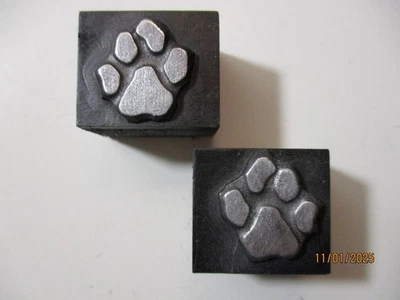 Printing Letterpress Printer Type Block Animal Paw Prints Print Cut - Image 1 of 4