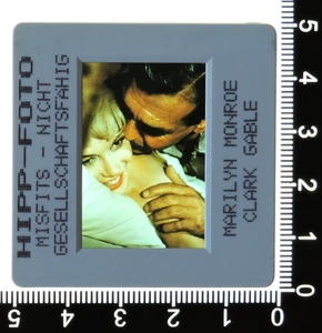 Marilyn Monroe with Clark Gable original candid colour slide 1961 The Misfits - Picture 1 of 1