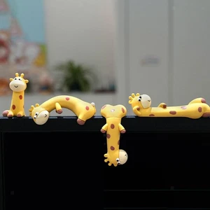 4Pcs Resin Cartoon Giraffe Ornament Smooth Finish Computer Screen Decoration - Picture 1 of 6