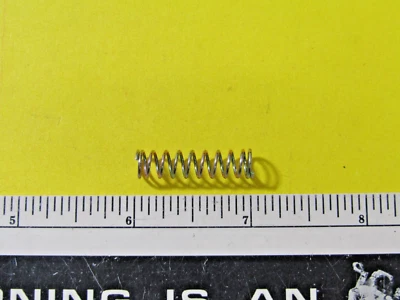 MUELLE CARBURADOR YAMAHA YJ2 ET340 ET300 EX570 G6S NOS OEM 127-14135-00-00 jh Foto 1 de 4