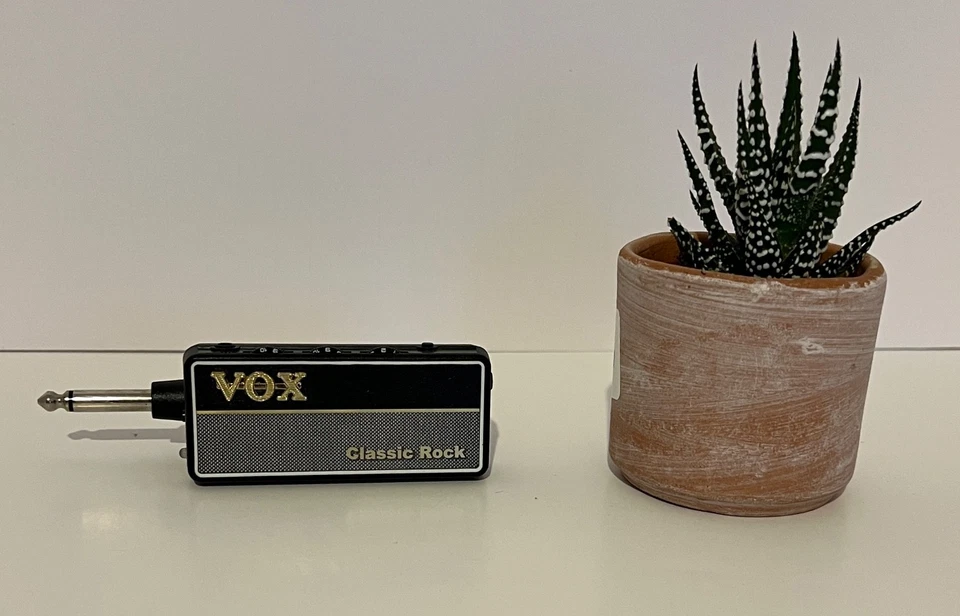 VOX amPlug G2 Amplifier AP2CR - Tested And In Perfect Condition - Image 1 of 1