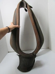 Vintage Horse Mule Collar Leather Western Antique Farm Rustic Decor Barn - Picture 1 of 9