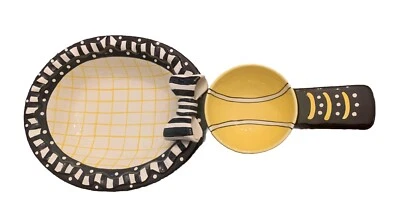 Raqueta de tenis y pelota caprichosa de cerámica con esparcidor para servir usada en excelente estado Foto 1 de 4