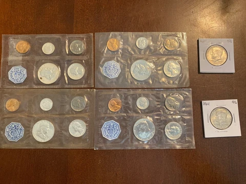 PROOF 1959, 1961, 1962,and 1964 Philadelphia mint sets + 2 1964 90% half dollars Cover