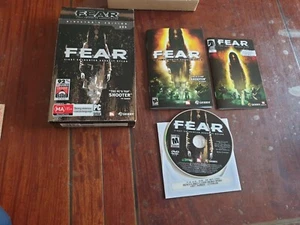 FEAR - PC Game (Director's Edition) With Original Box / Big Box / EXCELLENT LNEW - Picture 1 of 12