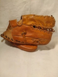 Richie Ashburn Baseball Glove - Picture 1 of 6