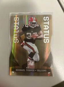 2011 Donruss Elite MICHAEL TURNER STATUS GOLD DIE CUT FALCONS 31/33 - Picture 1 of 2