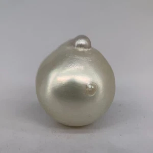 South Sea Pearl Golden 16mm x 18.5mm, 6.15gr - Picture 1 of 7