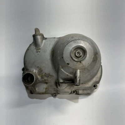 FUNDA EMBRAGUE HONDA CT110 CT 110 TRAIL 1980-1986 DAÑADA FUNDA DERECHA.     5 Foto 1 de 4