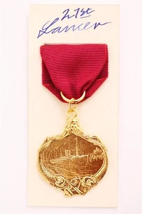 REVESTIMIENTO ESTRELLA BLANCA TITANIC SOBREVIVIENTES CARPATÍA ORO MARINO MEDALLA SALVAVIDAS - Imagen 1 de 2