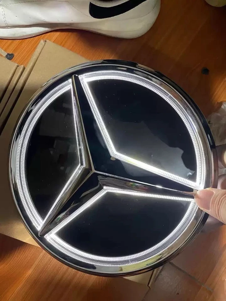 Fit For Mercedes-Benz Led Light Chrome Grille 3D Star Emblem 2019-2021 A260 C300 Foto 1 de 4