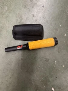 Minelab PRO-FIND 15 Precision Pinpointer Waterproof with Holster - Excellent - Picture 1 of 3